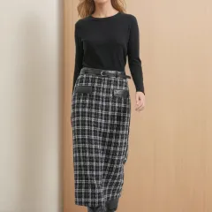 New High-waist Fashionable Retro Plaid Patchwork Knitted Skirt - Black And White - View 1