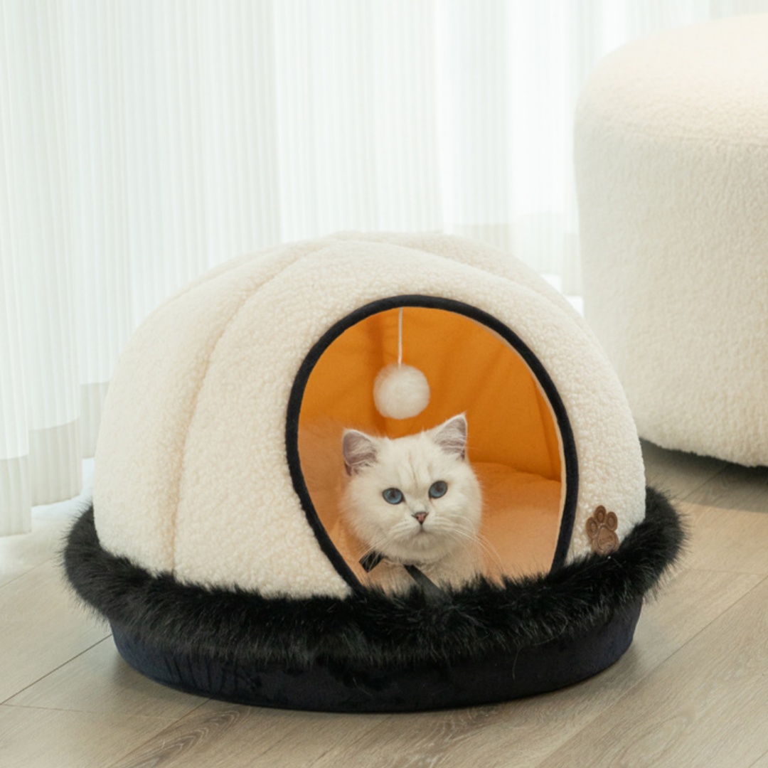 Creative Lamb Wool Winter Warm Semi-enclosed Cat Bed