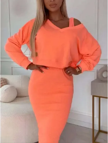 Spring And Autumn Women's Vest Skirt V-neck Sweatshirt Sweater Set - Orange