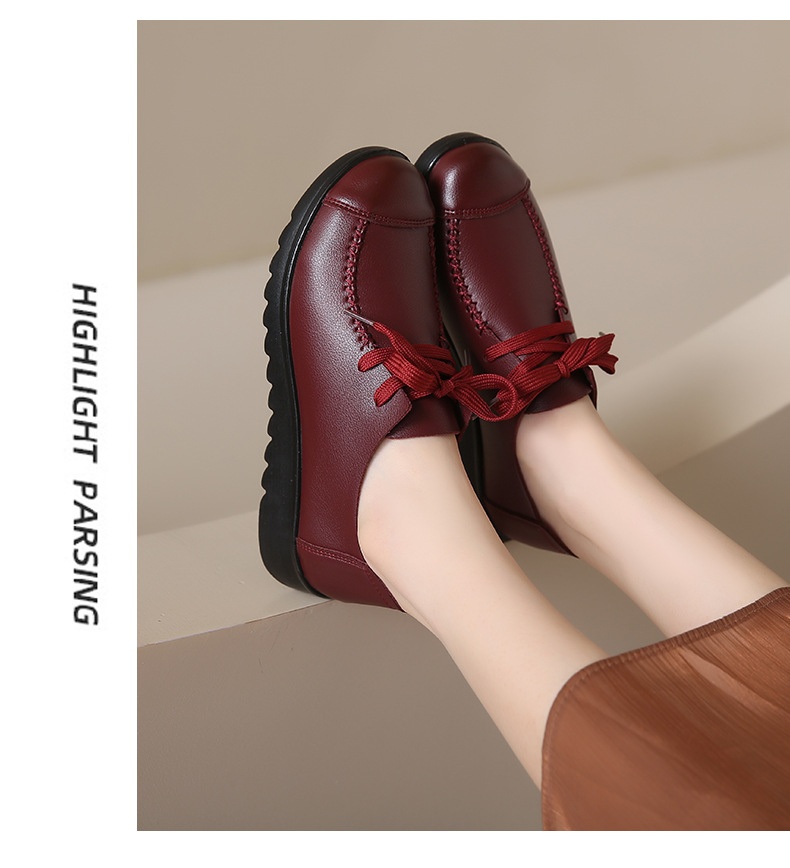 Women’s Black Flat Work Shoes