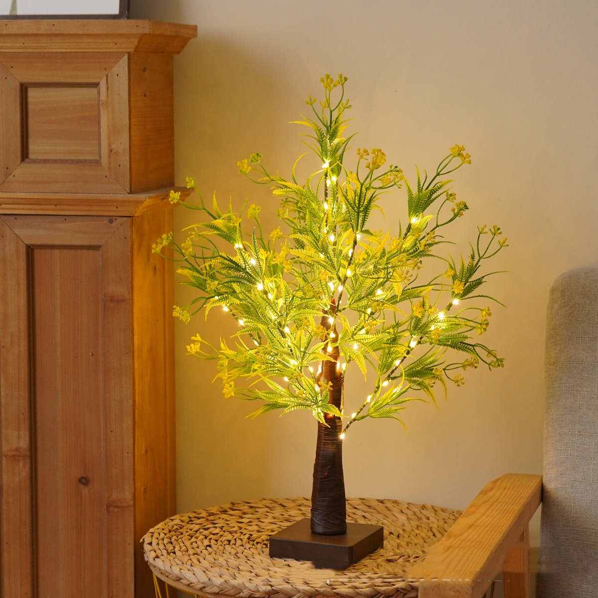 Green Leaf LED Tree Lamp Bedroom Room Decor Table Lamp - Image 3