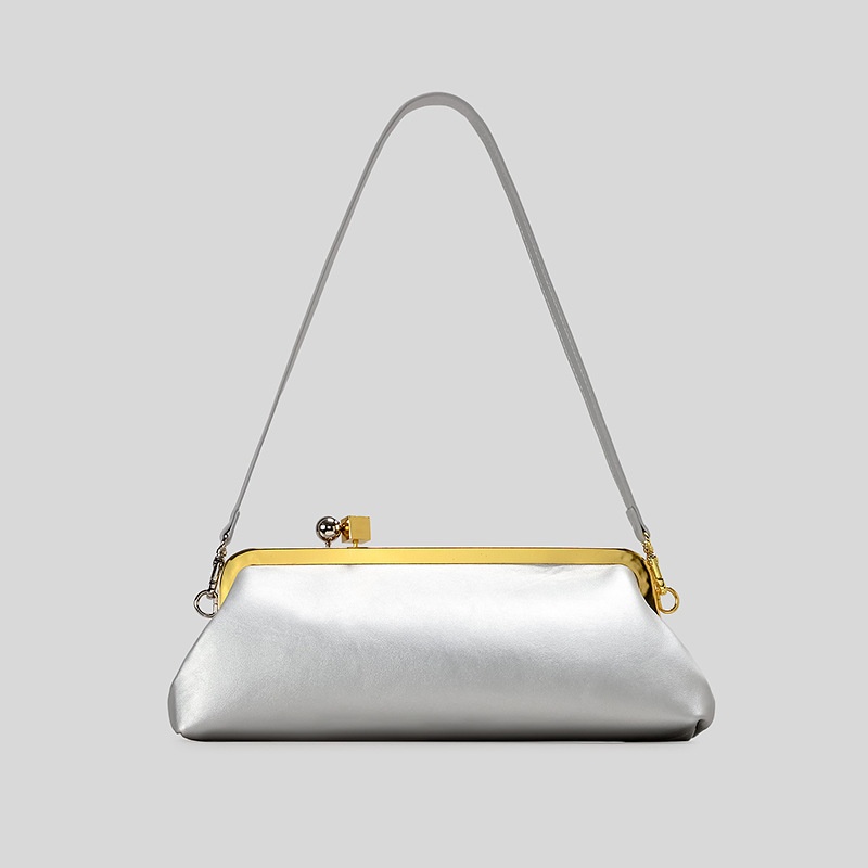 4875550d b1a6 43d2 86cf 9276a4e079d8 trans