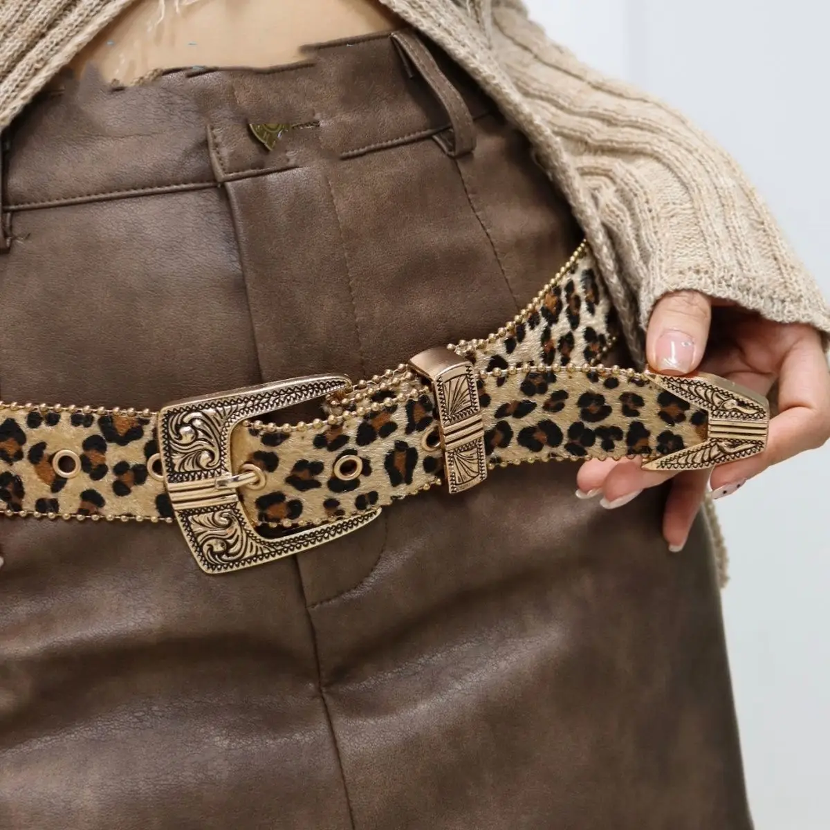 American Retro Leopard Print Metal Engraved Design Belt