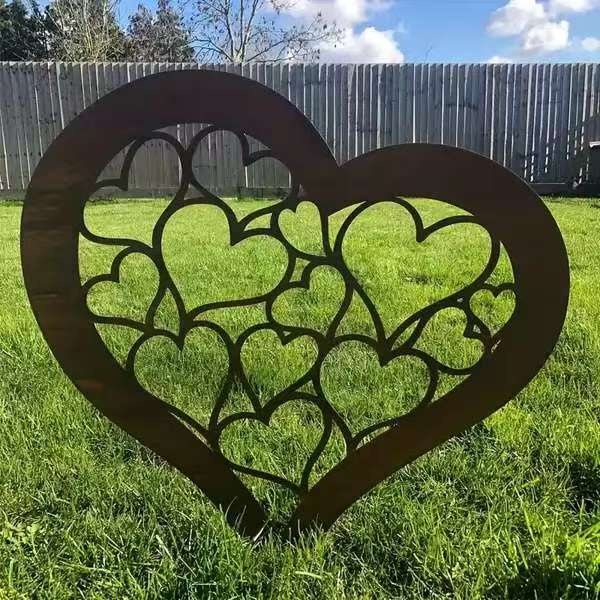 New Hit Garden Love Ground Stake Rust Retro Silhouette