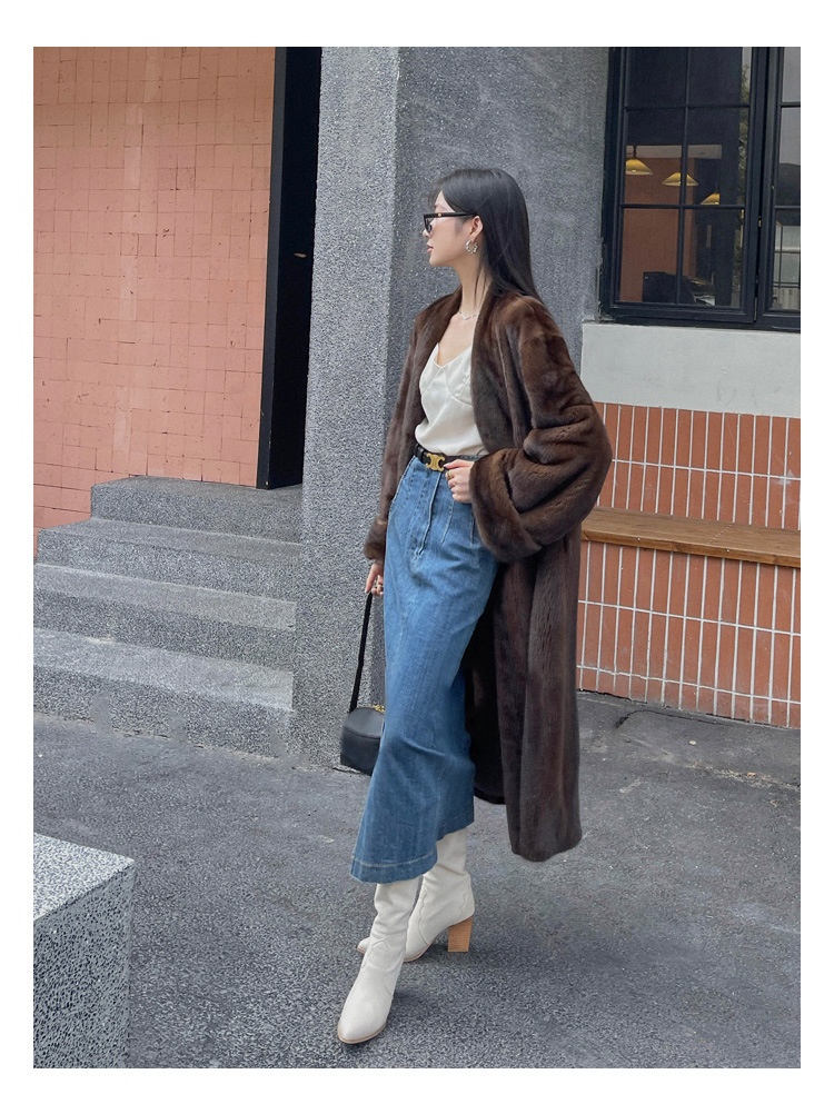 Buy Women's Clothing Online | Buy Trending Dresses for Women