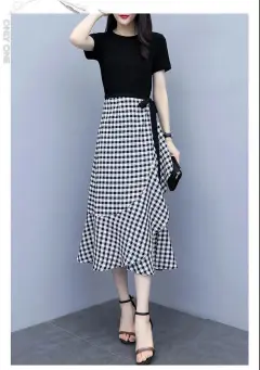 Women's Two-piece Waist-cinching Slimming Skirt Set - Black - View 1
