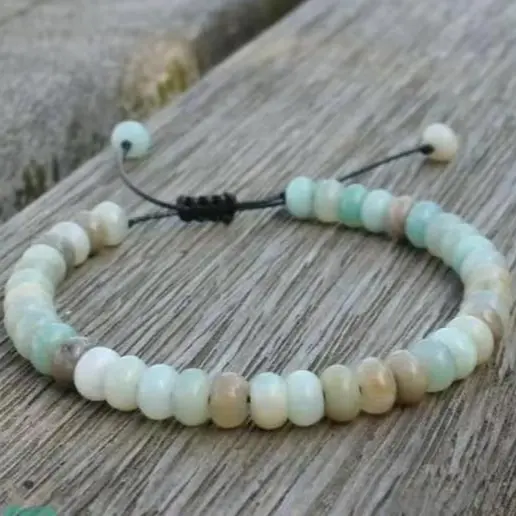 Minimalist Mixed-material Woven Bracelet