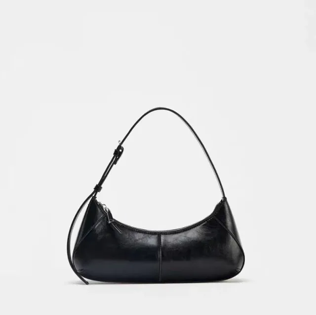 Fashionable Shoulder Bag Niche Design With A Chic Western style For Commuting Black - Shop at LoveMi