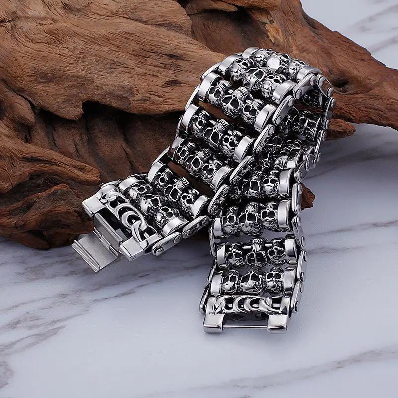Men's Fashion Titanium Steel Skull Bracelet