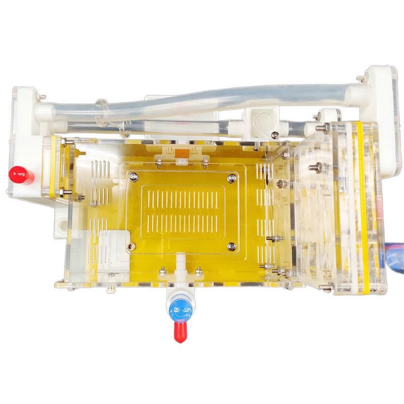 Workshop New Nest Acrylic House Nest Toy - Image 1