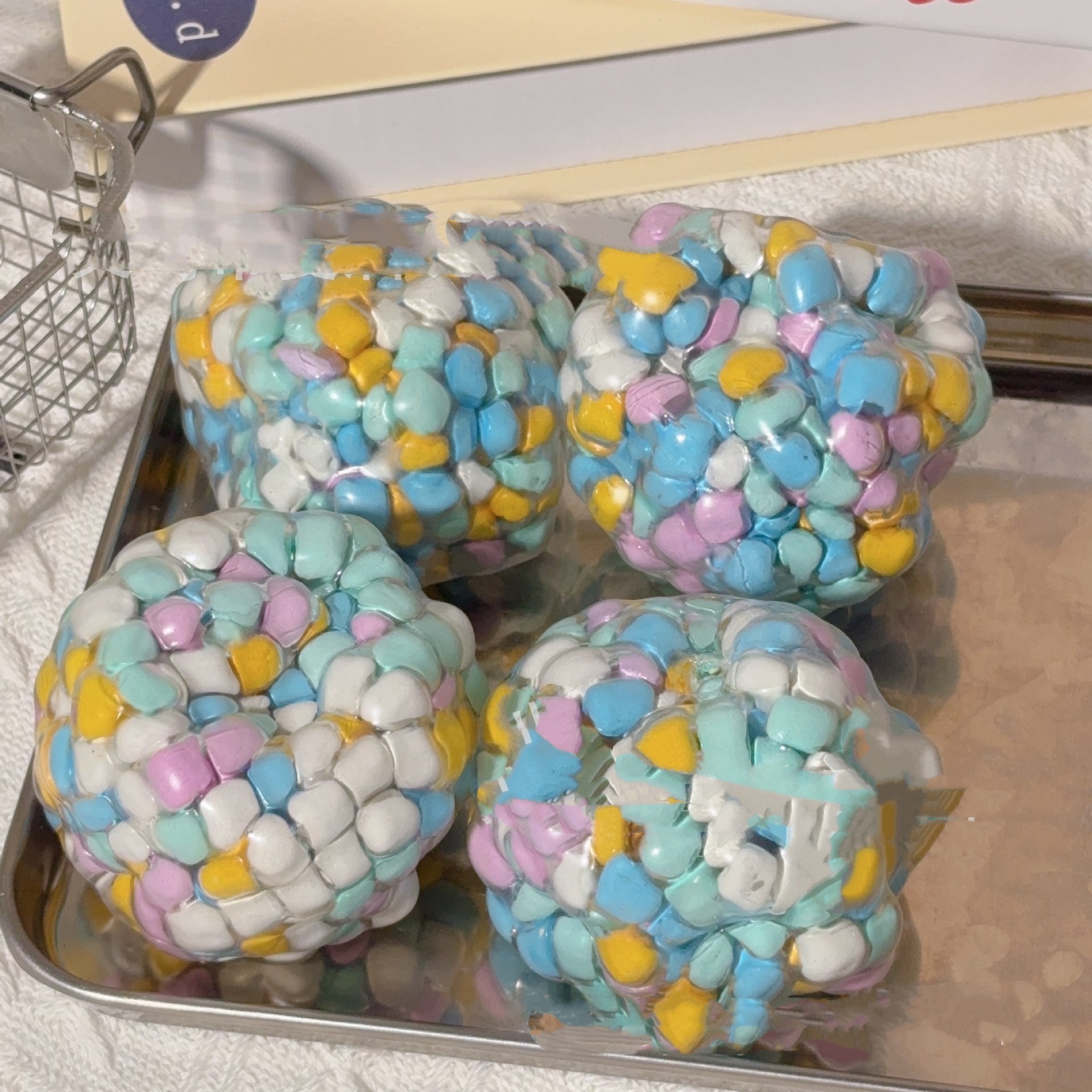 Creative Internet-famous Xylitol Chewy Ballsultra-soft Ultra-thin And Delightfully Sticky To The Touch