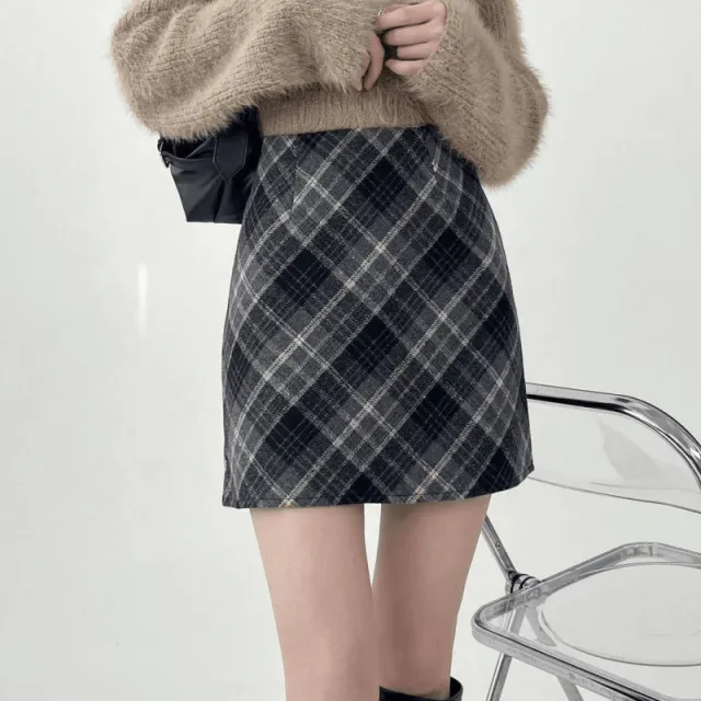 Women's Woolen Plaid High Waist Hip Skirt Black - Shop at LoveMi