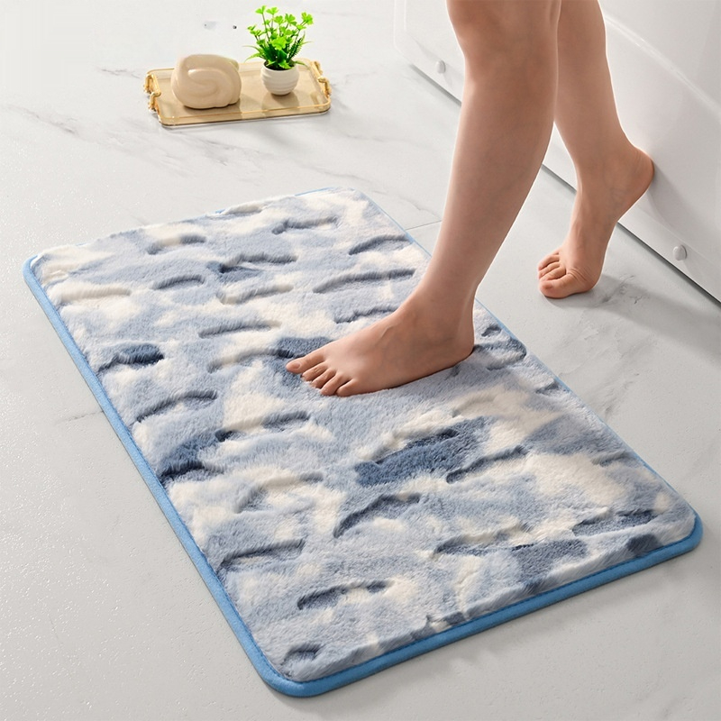 Short-pile Gradient Rug For The Front Door