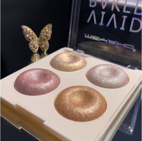 Four-color Baked Highlighter Palette With Shimmering Eyeshadow 4