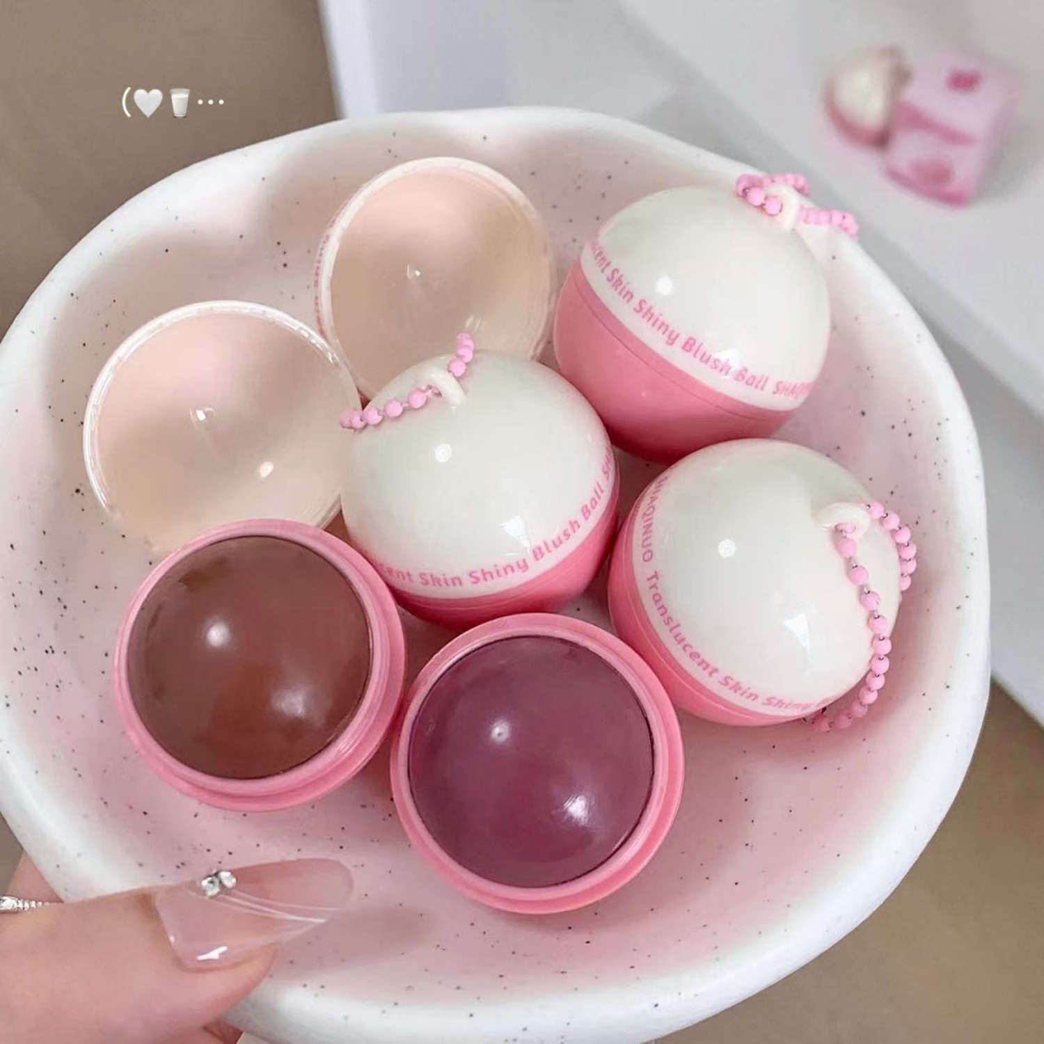 Sheer Luminous Blush Spheres For A No-makeup Makeup Look