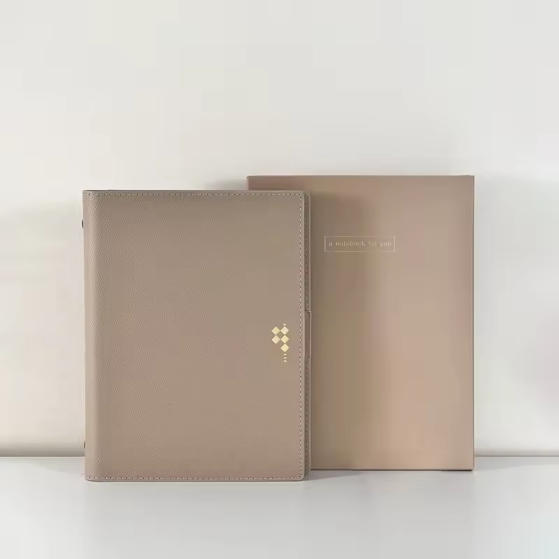 Exquisite Business Magnetic Loose-Leaf Notebook Set 2