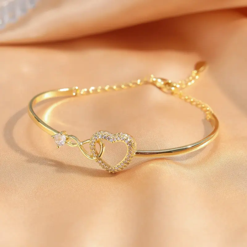 Hollow Zircon Loving Heart With Opening Bracelet Light Luxury Classic Style Bracelet For Women