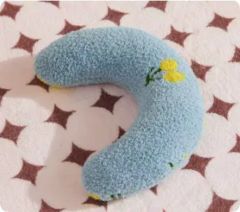 Little Pillow for Cats Fashion Neck Protector Deep Sleep Puppy U-Shaped Pillow