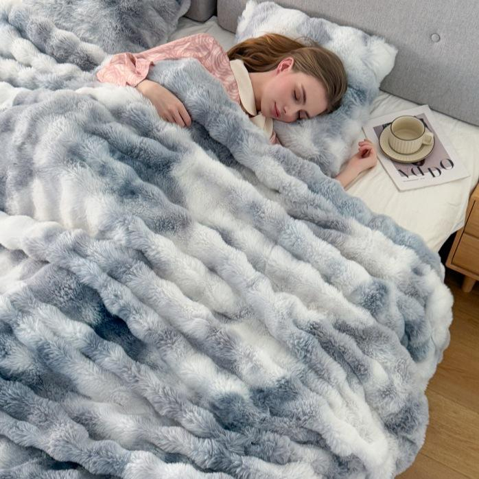 Woven Brushed Velvet Double-sided Thick Environmentally Friendly Polyester Anti Pilling Hand Washed Four Season Blanket - Image 5