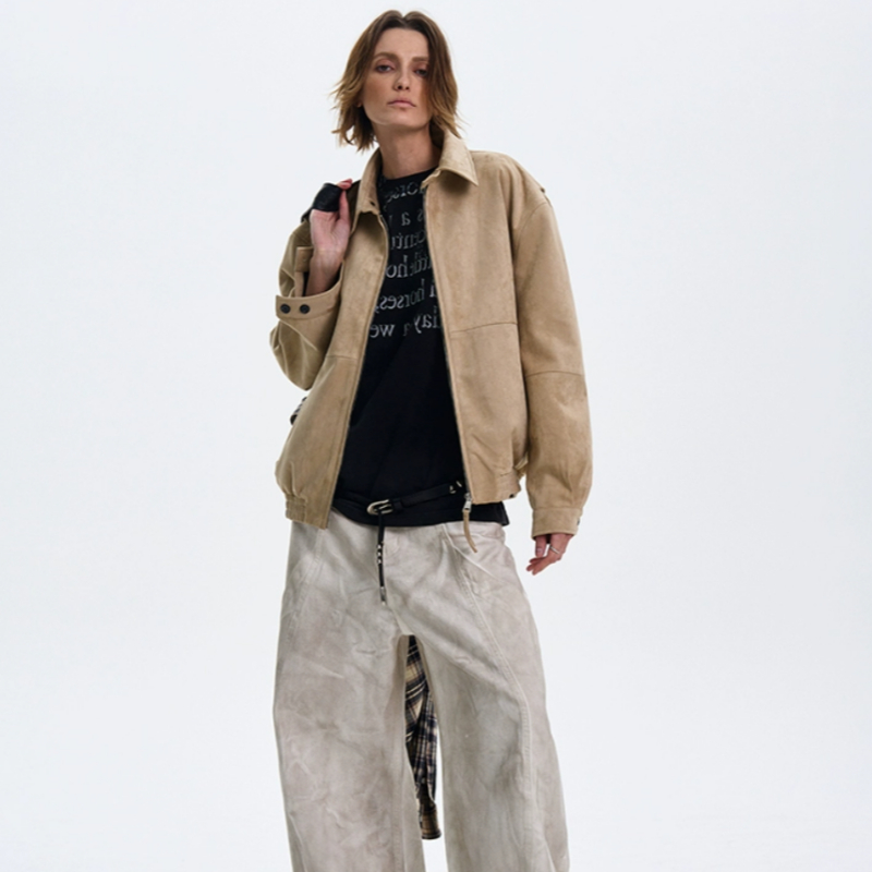 A Vintage Suede Jacket Perfectly Embodies The Old Money Vibe