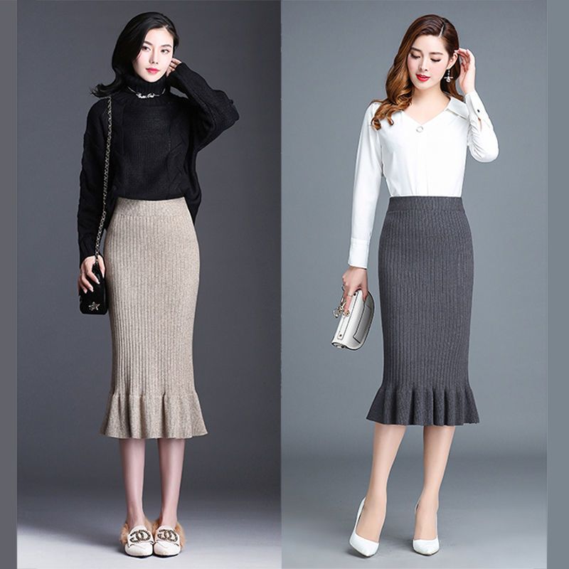 Knitted Skirt With Ruffled Hem High Waist And A Fitted Mermaid Silhouette - Image 1