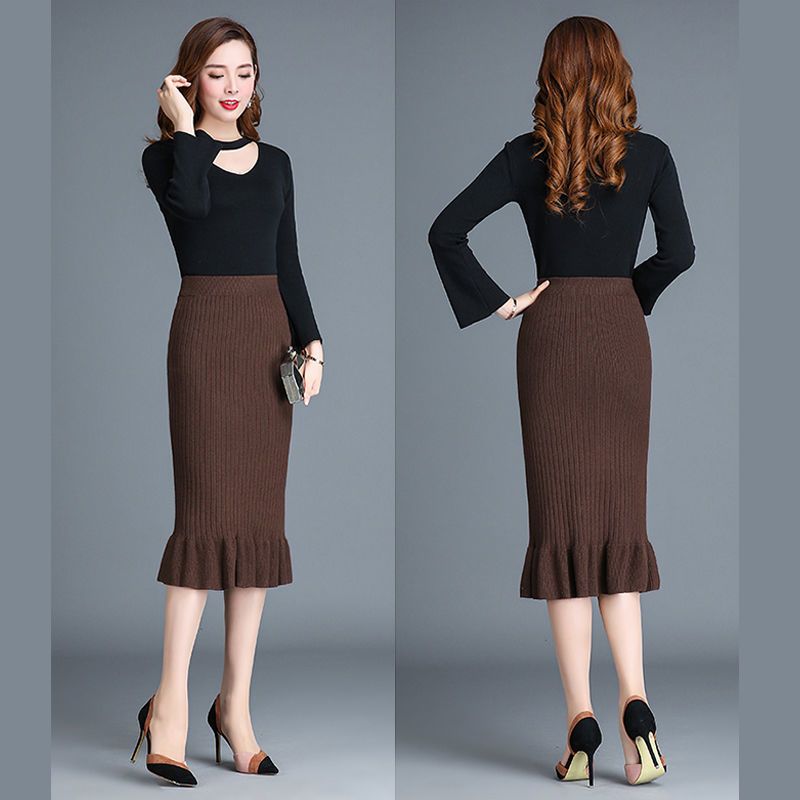 Knitted Skirt With Ruffled Hem High Waist And A Fitted Mermaid Silhouette - Image 2