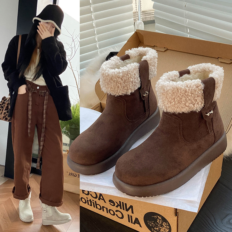 Buy Women's Clothing Online | Buy Trending Dresses for Women