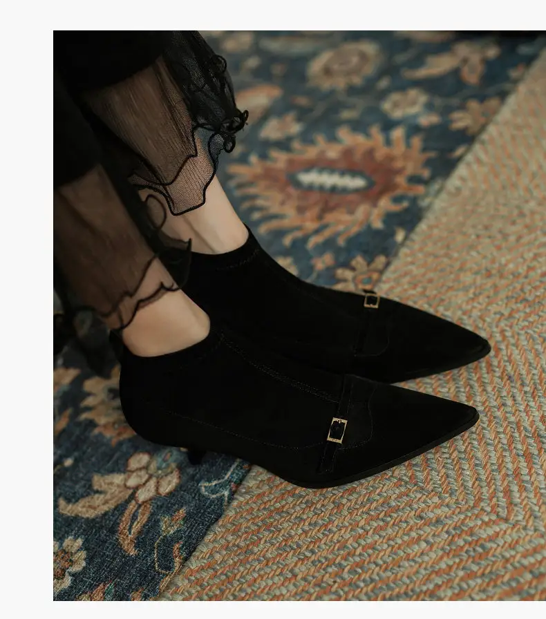 Black Womens Ankle Boots With A Thin Heel Stylish Versatile And Figure-flattering