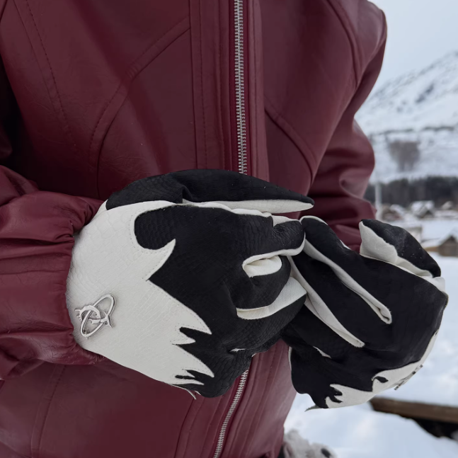 Crocodile-Grain Flame-Contrast Sheepskin Gloves For Winter