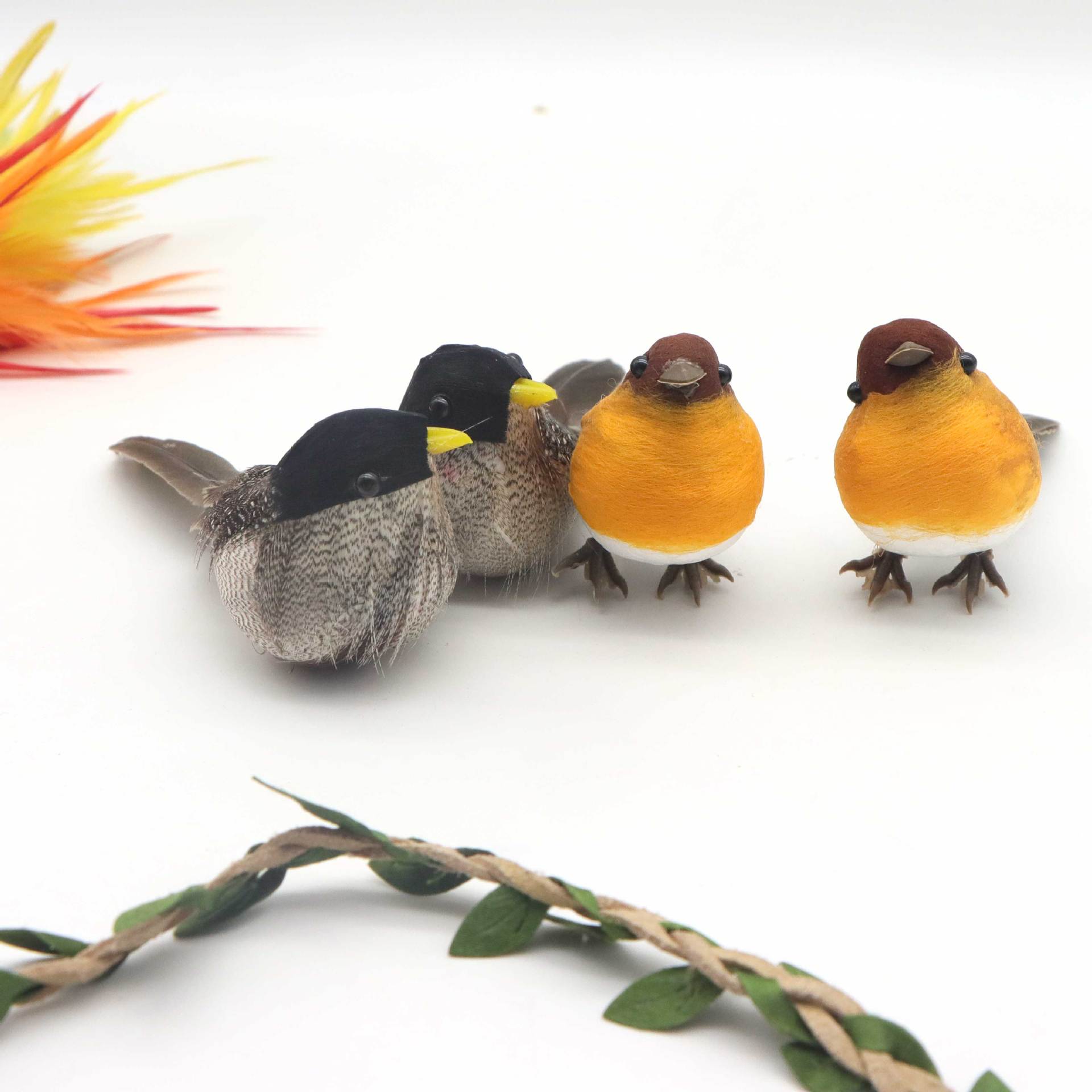 Cute Artificial Feather Bird Christmas Tree Ornament (New