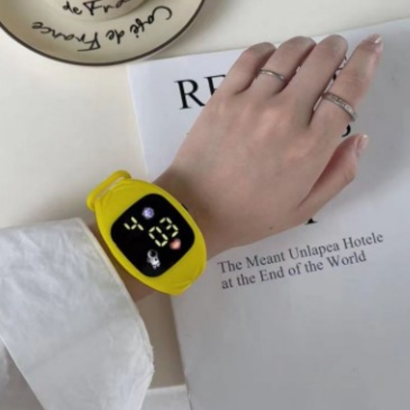 Buy Women's Clothing Online | Buy Trending Dresses for Women