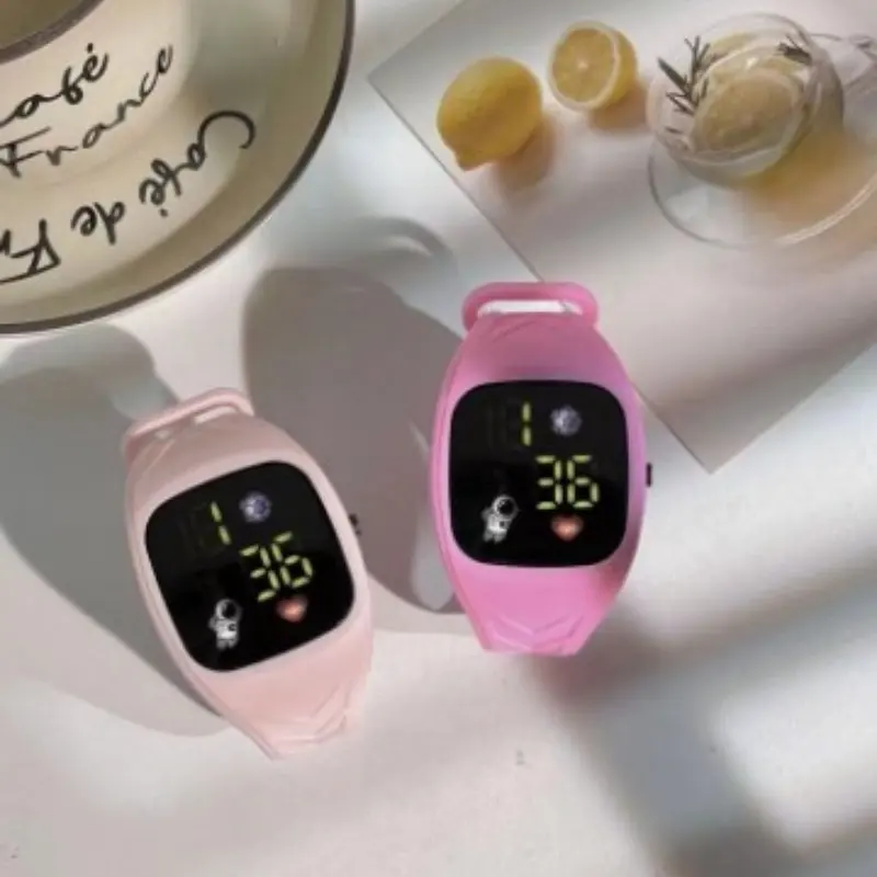 Cool Stylish And Minimalist Smart Electronic Watch