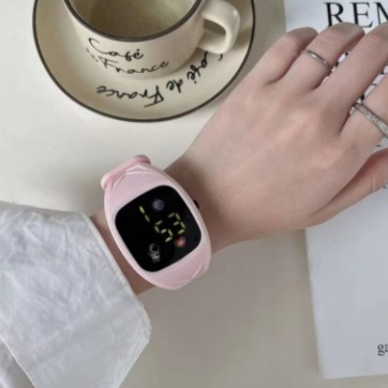 Buy Women's Clothing Online | Buy Trending Dresses for Women