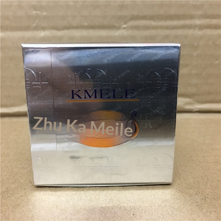 Golden Bottle Yellow Cream-Like Facial Cream - Image 3