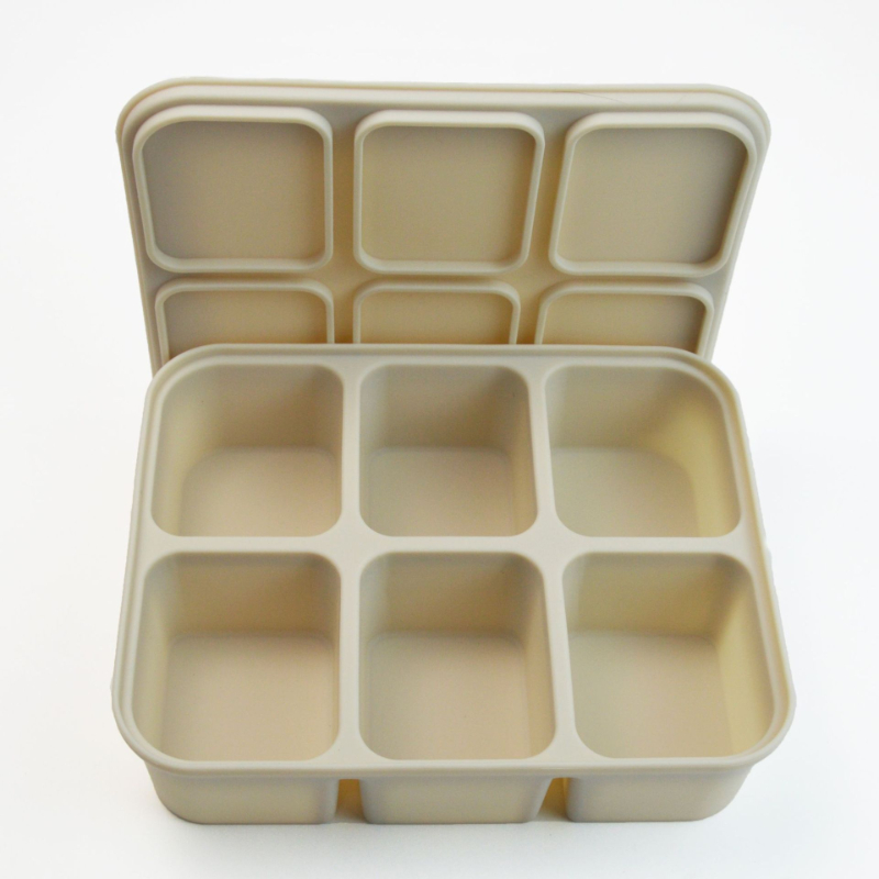 Baby Steamed Cake High-temperature-resistant Silicone Square Mold With Lid 4