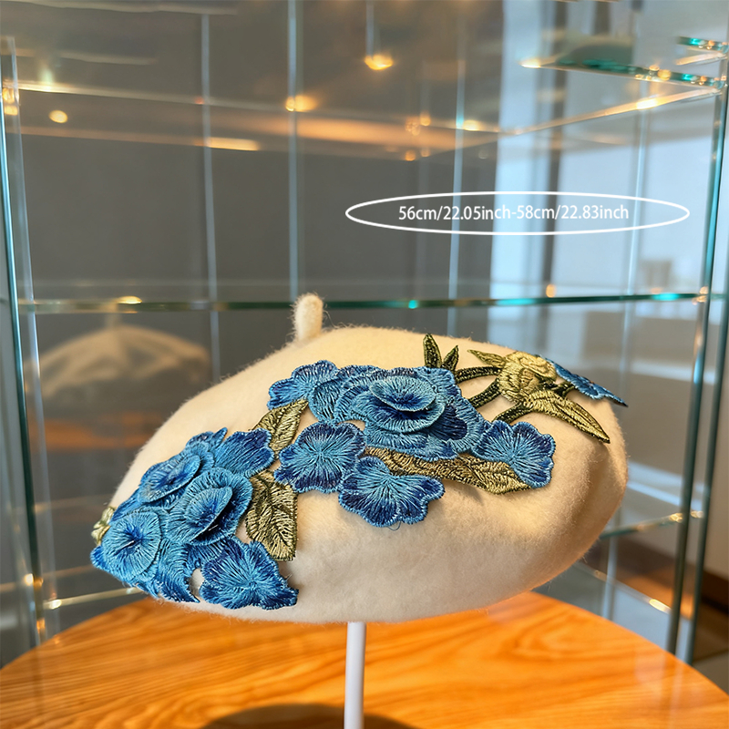 A British-style Casual Painter Hat That Is Versatile And Can Show Off Your Face