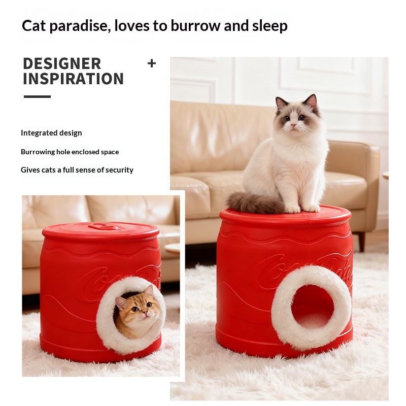 All-season Enclosed Winter Cat House