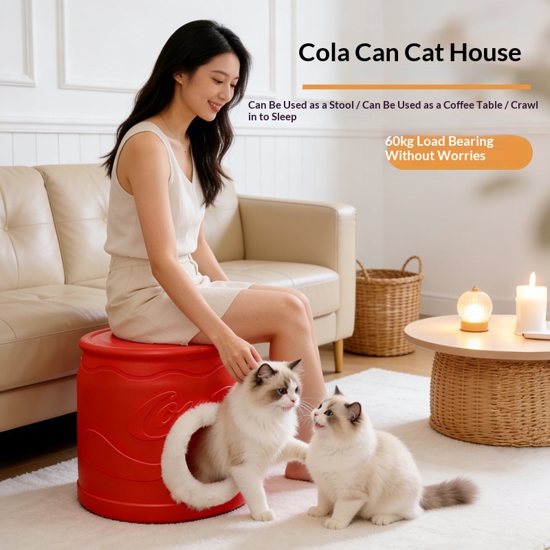 All-season Enclosed Winter Cat House