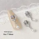 Silver Zircon Bow Nail Art Accessories view 4