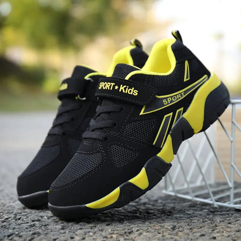 Kids Sports Mesh Shoes Boys Running Perforated Shoes With Large Mesh Holes For Breathability