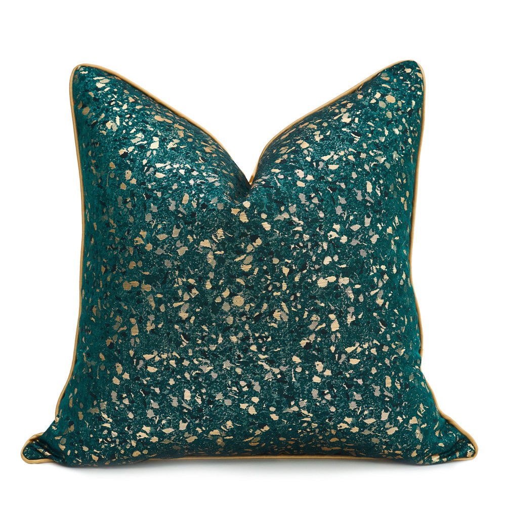 Shell-Pattern Modern Light-Luxury High-Precision Jacquard Soft Decor Pillow Cover