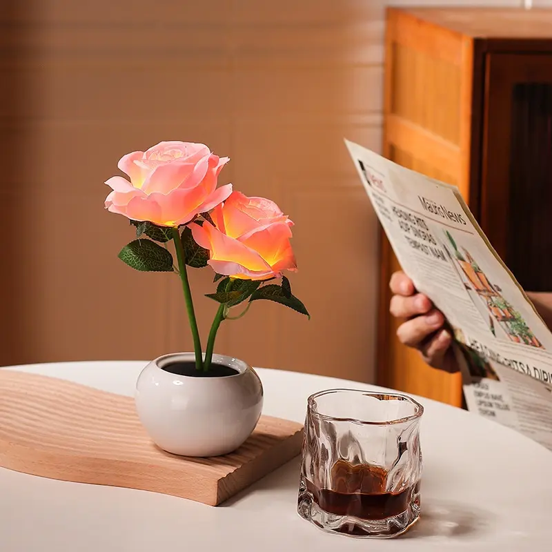 Bedside Atmosphere Lamp With Eternal Rose