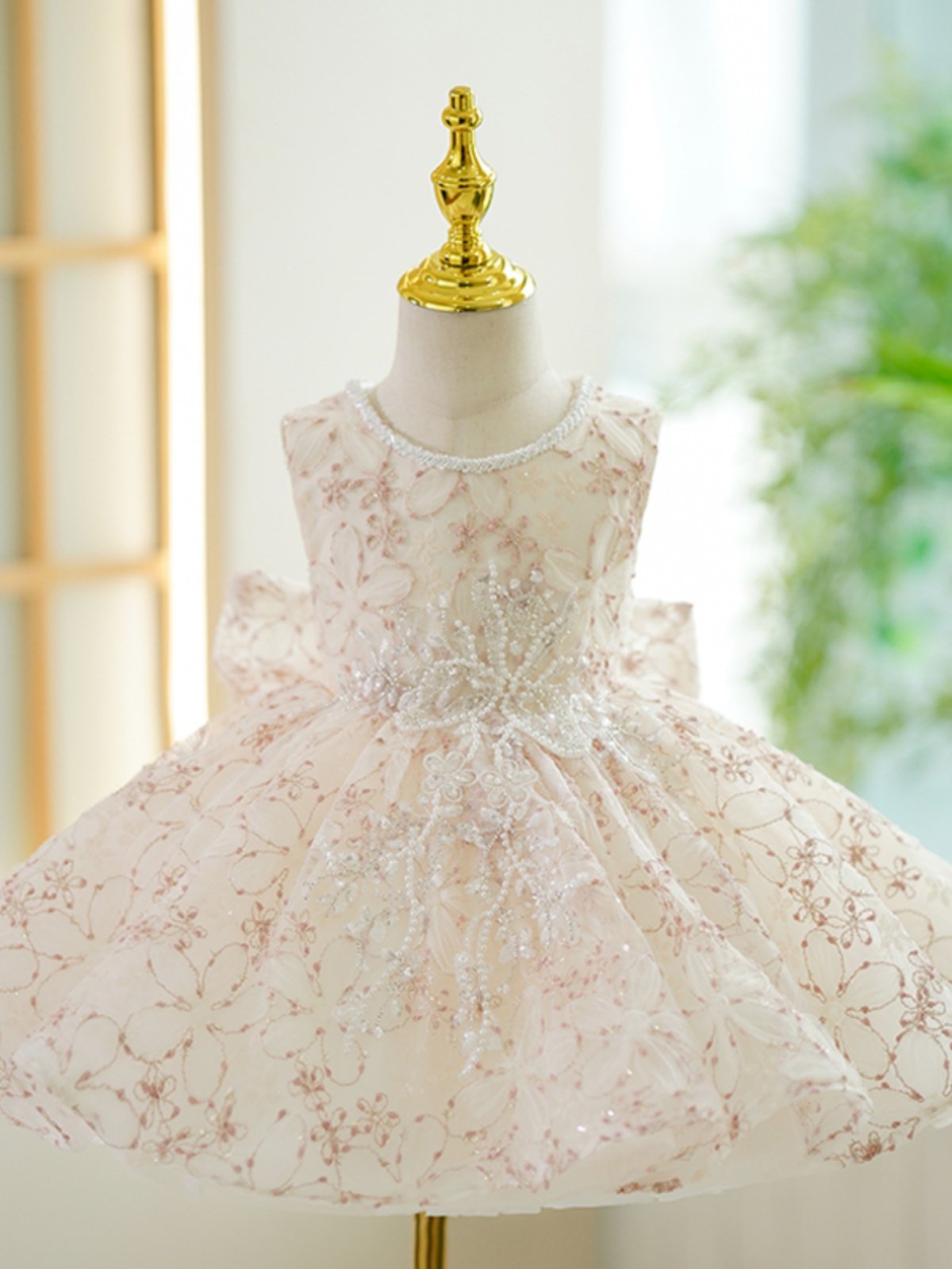 Champagne-colored High-end Piano-style Tutu Performance Outfit