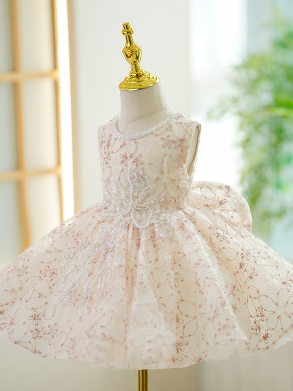 Champagne-colored High-end Piano-style Tutu Performance Outfit