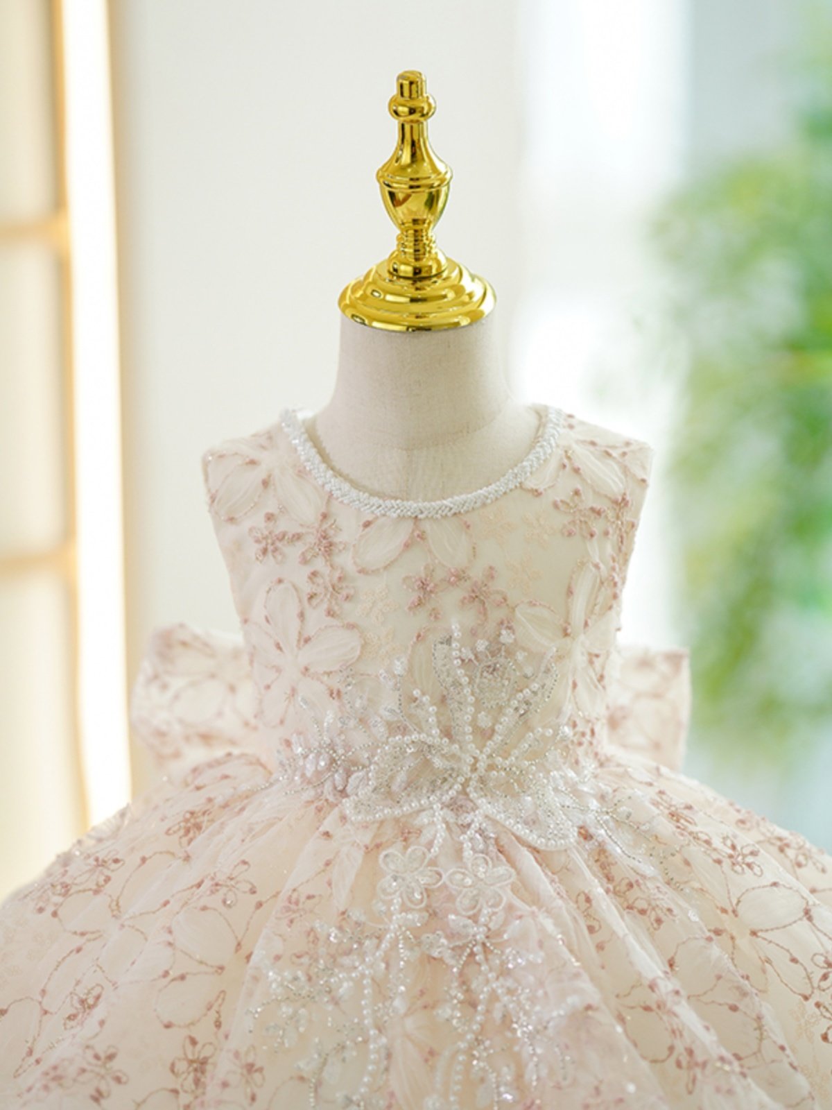 Champagne-colored High-end Piano-style Tutu Performance Outfit