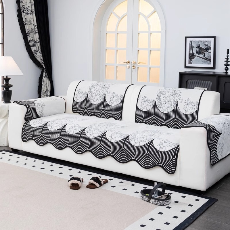 Light-luxury, High-end Chenille Sofa Cushionperfect For All Four Seasons