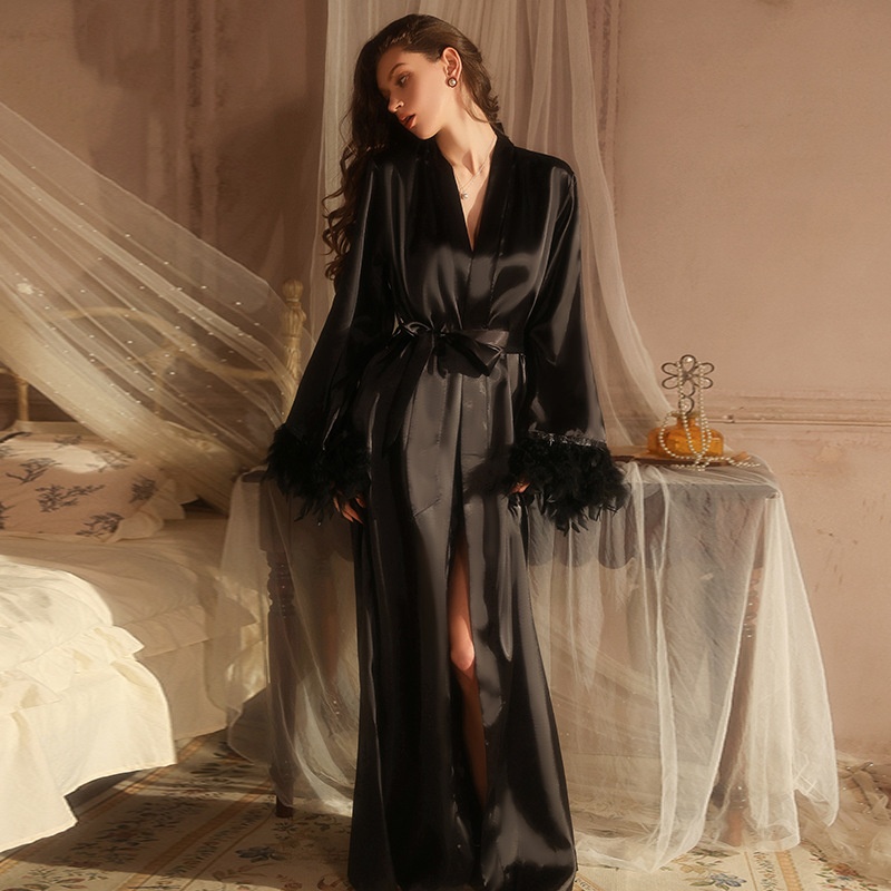 Sexy Low-cut, Deep-V Daringly Slit Lingerie With A Pure Alluring Vibe