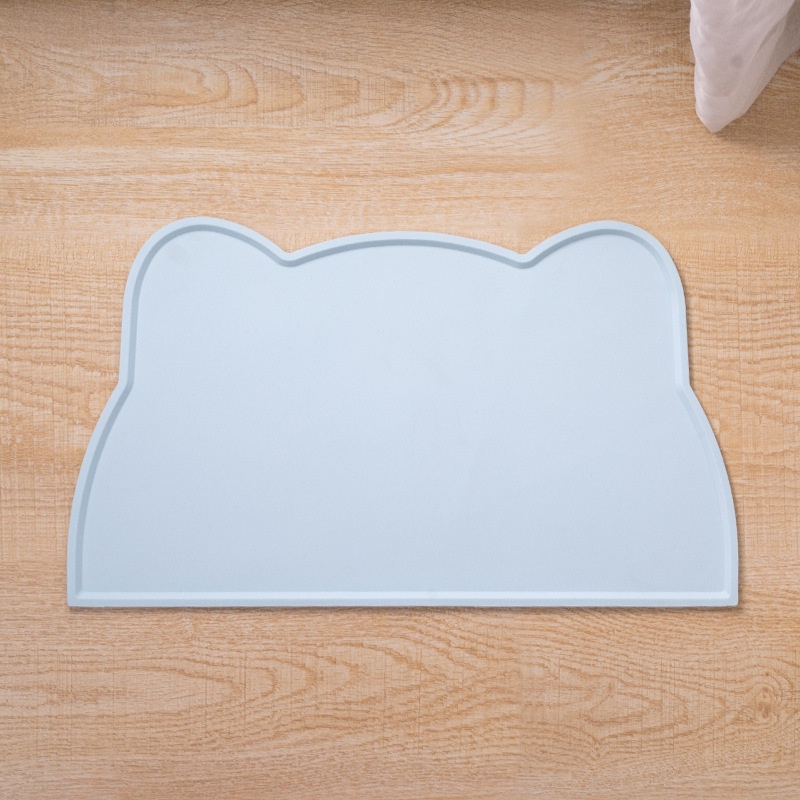 Silicone Mat In A Cat Head Shapeeasy To Clean Spill Proof And Waterproof