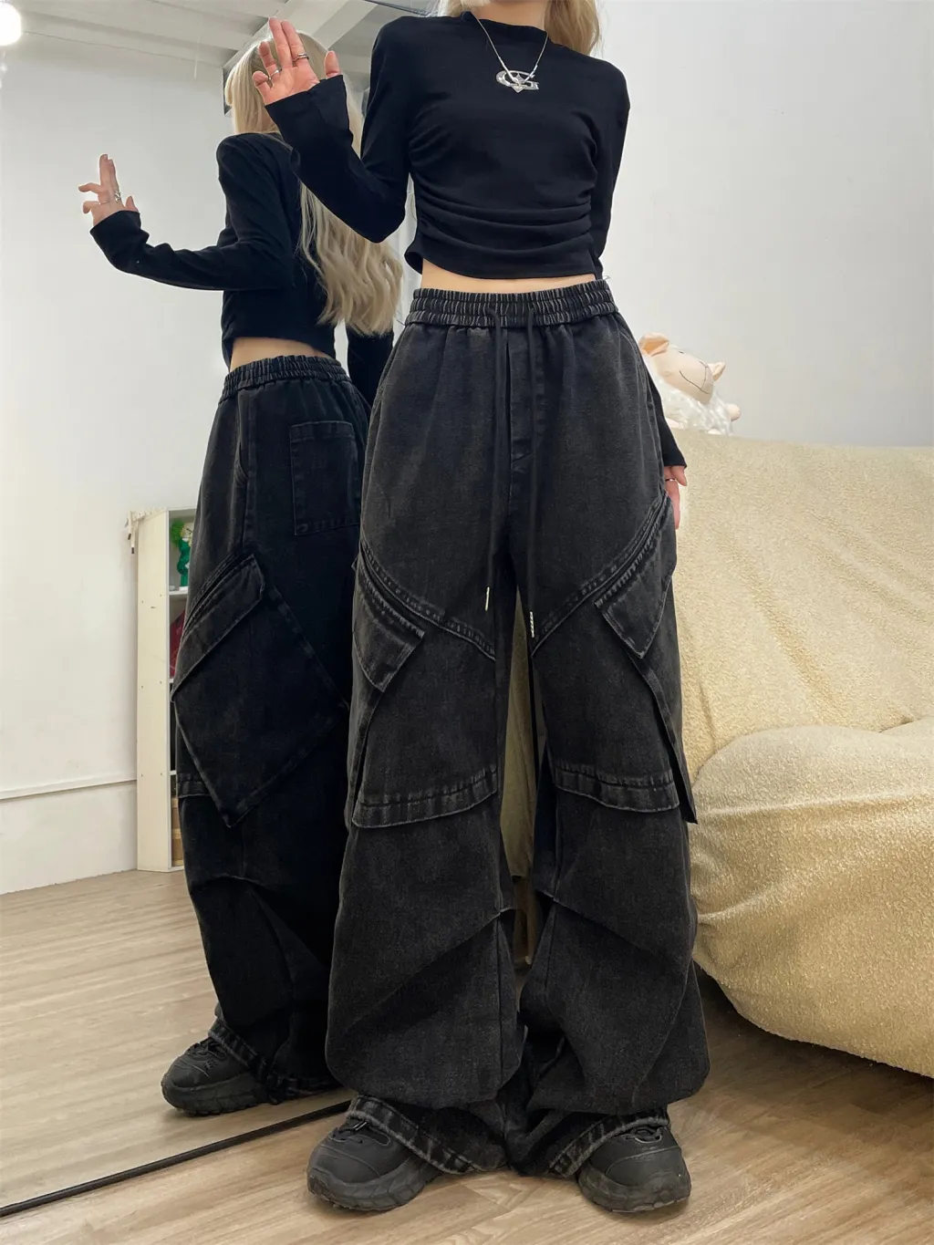 New Womens American Style Retro Workwear Jeans With A Thick Wide Leg Design - Black