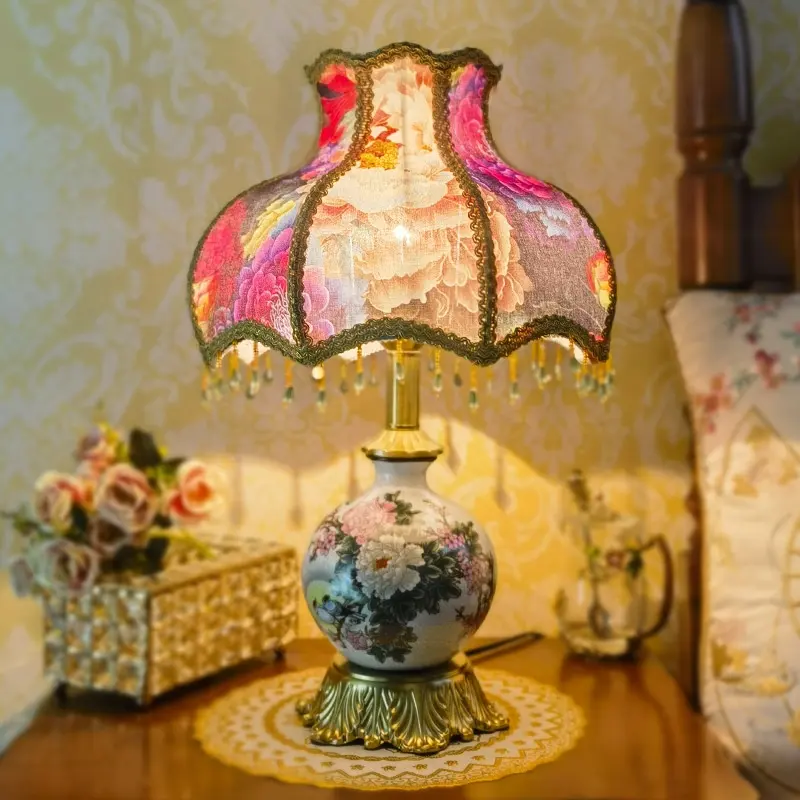 Chinese-style Ceramic Table Lamp